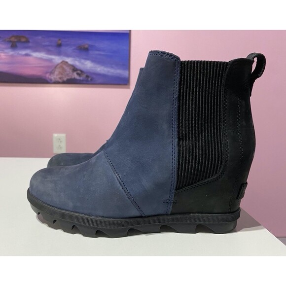 Sorel Ankle Bootie 7.5 Navy Blue Black Lea Wedge Joan of Arctic Chelsea Leather - Picture 1 of 9
